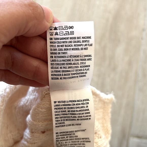 NWOT American Eagle Textured Knit Hoodie - Picture 12 of 12